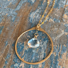 Lia Necklace / Clear