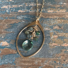 Mystic Necklace | Hammered Pendant with Green Quartz