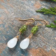 Quest Earrings / Peridot and Moonstone