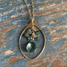 Mystic Necklace | Hammered Pendant with Green Quartz