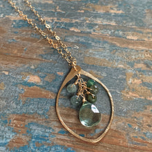 Mystic Necklace | Hammered Pendant with Green Quartz